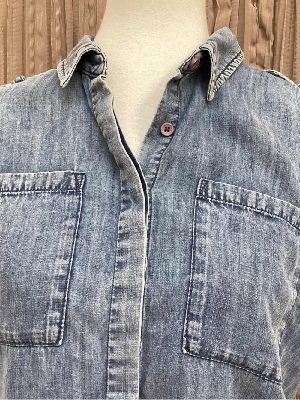 Sugar+Lips Denim Sleeveless Button-Front Top w/pockets, epilates, loose fit,M - Picture 2 of 11